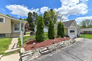 7831 W North Ave, Wauwatosa, WI 53213 - Photo 29