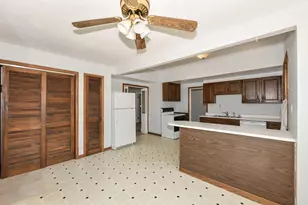 501 E Otjen St, Milwaukee, WI 53207 - Photo 17