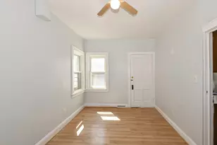 501 E Otjen St, Milwaukee, WI 53207 - Photo 21