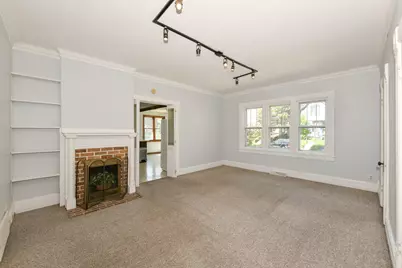 501 E Otjen St, Milwaukee, WI 53207 - Photo 11