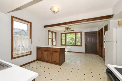 501 E Otjen St, Milwaukee, WI 53207 - Photo 15