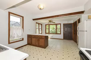 501 E Otjen St, Milwaukee, WI 53207 - Photo 15