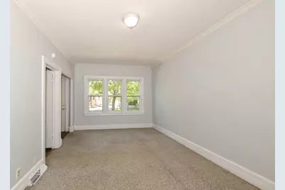 501 E Otjen St, Milwaukee, WI 53207 - Photo 7