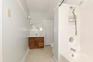 501 E Otjen St, Milwaukee, WI 53207 - Photo 37