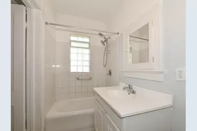 501 E Otjen St, Milwaukee, WI 53207 - Photo 23
