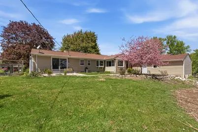 1712 S Craftsman Dr, New Berlin, WI 53146 - Photo 25