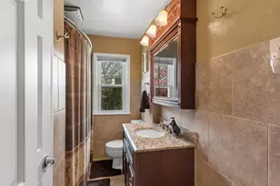 1712 S Craftsman Dr, New Berlin, WI 53146 - Photo 17
