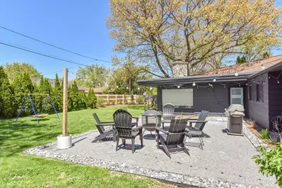 935 N 75th St, Wauwatosa, WI 53213 - Photo 35