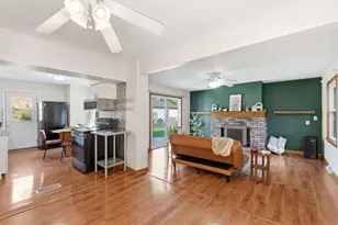 471 E Morgan Ave, Milwaukee, WI 53207 - Photo 5