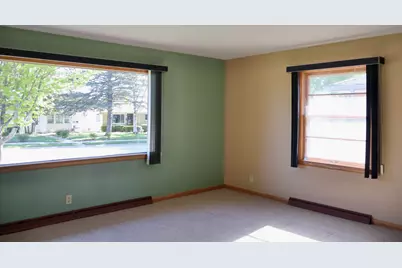 1304  Manistique Ave, South Milwaukee, WI 53172 - Photo 15
