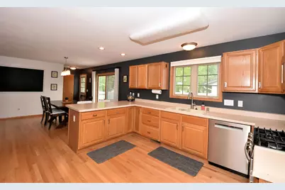 3655  Princeton Way, Sturtevant, WI 53177 - Photo 11