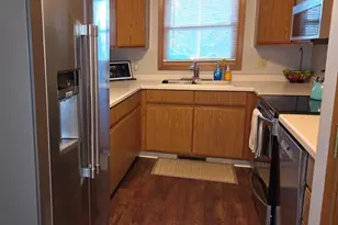 424 Van Buren Rd, Howards Grove, WI 53083 - Photo 5