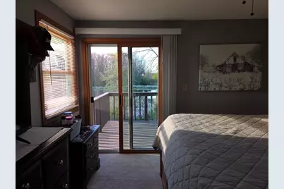 424  Van Buren Rd, Howards Grove, WI 53083 - Photo 9