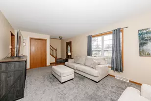 25 Pennycress Ct, Fond du Lac, WI 54935 - Photo 5