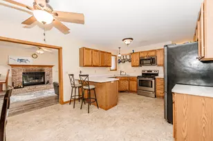 25 Pennycress Ct, Fond du Lac, WI 54935 - Photo 9