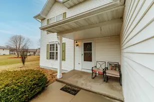 25 Pennycress Ct, Fond du Lac, WI 54935 - Photo 3