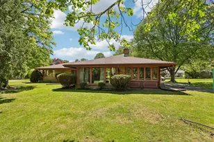 11738 W Hayes Ave, West Allis, WI 53227 - Photo 35