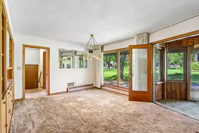 11738 W Hayes Ave, West Allis, WI 53227 - Photo 7