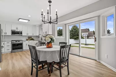 1322  Silent Sunday Ct, Racine, WI 53402 - Photo 7