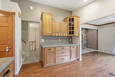 1880  Stardust Dr, Waukesha, WI 53186 - Photo 5