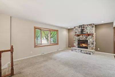 1880  Stardust Dr, Waukesha, WI 53186 - Photo 23