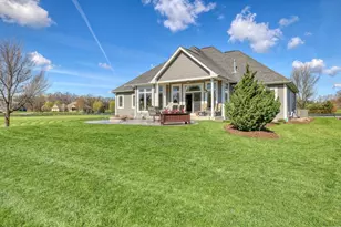 W329S8470 S Oak Tree Dr, Mukwonago, WI 53149 - Photo 31