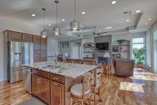 W329S8470 S Oak Tree Dr, Mukwonago, WI 53149 - Photo 7
