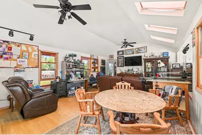 7734  Marsh Rd, Racine, WI 53185 - Photo 31