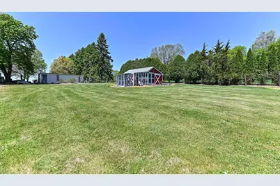 7734  Marsh Rd, Racine, WI 53185 - Photo 53