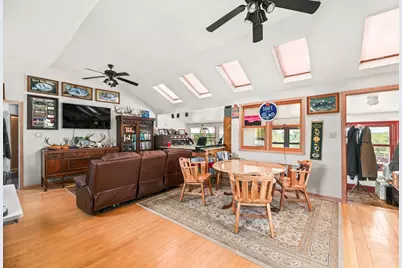 7734  Marsh Rd, Racine, WI 53185 - Photo 31
