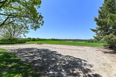 7734  Marsh Rd, Racine, WI 53185 - Photo 57