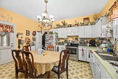 7734  Marsh Rd, Racine, WI 53185 - Photo 49