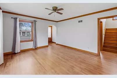 329  Schwartz St, Plymouth, WI 53073 - Photo 9