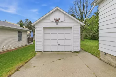 329  Schwartz St, Plymouth, WI 53073 - Photo 23