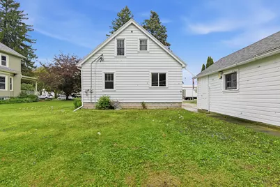 329  Schwartz St, Plymouth, WI 53073 - Photo 19