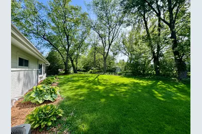 2525  Tilton Ln, Brookfield, WI 53045 - Photo 3