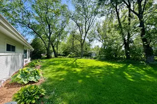 2525 Tilton Ln, Brookfield, WI 53045 - Photo 3