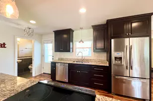 2525 Tilton Ln, Brookfield, WI 53045 - Photo 15