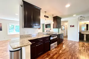 2525 Tilton Ln, Brookfield, WI 53045 - Photo 11