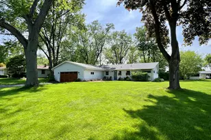 2525 Tilton Ln, Brookfield, WI 53045 - Photo 1