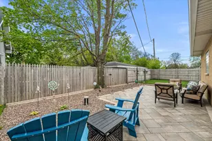 7729 W Cold Spring Rd, Greenfield, WI 53220 - Photo 31