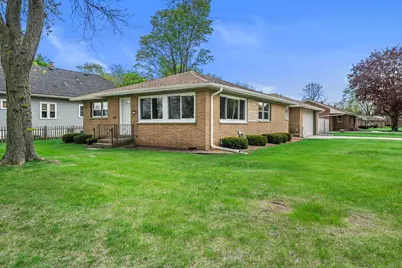 7729 W Cold Spring Rd, Greenfield, WI 53220 - Photo 29