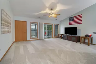 5855 Kinzie Ave, Racine, WI 53406 - Photo 9