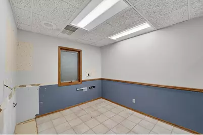 533 S Main St #533A, West Bend, WI 53095 - Photo 9
