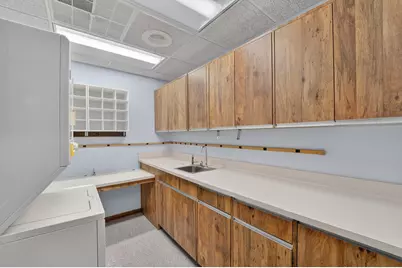 533 S Main St #533A, West Bend, WI 53095 - Photo 7