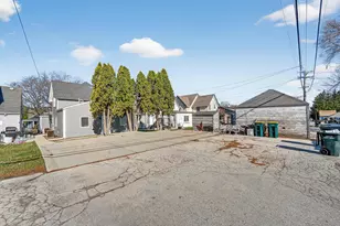 533 S Main St, West Bend, WI 53095 - Photo 23