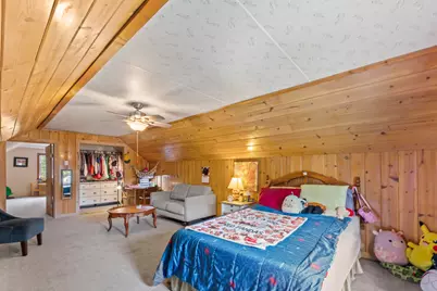 9009 W Cold Spring Rd, Greenfield, WI 53228 - Photo 23