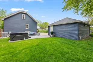 9009 W Cold Spring Rd, Greenfield, WI 53228 - Photo 41