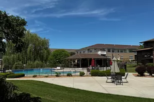8525 W Waterford Ave, Greenfield, WI 53228 - Photo 33
