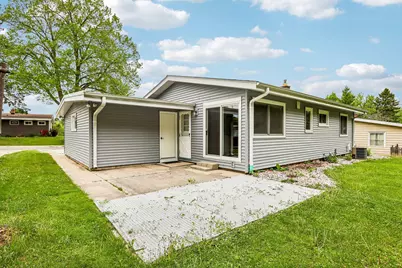 5620  Euston St, Greendale, WI 53129 - Photo 37
